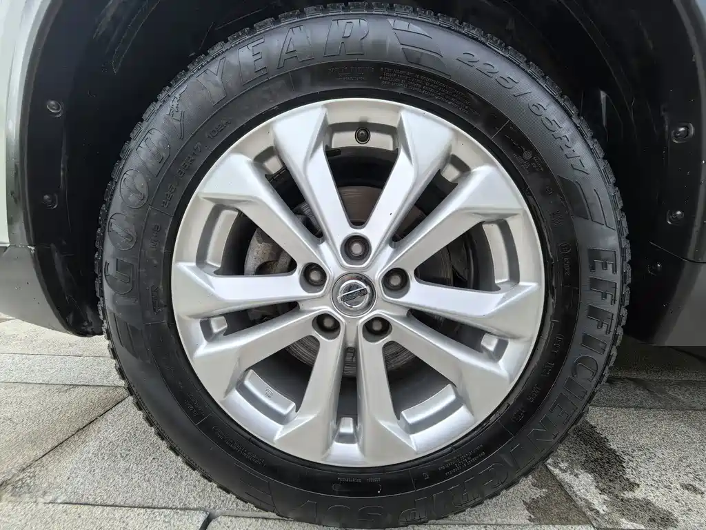 Nissan X-Trail 2015 — фото 15