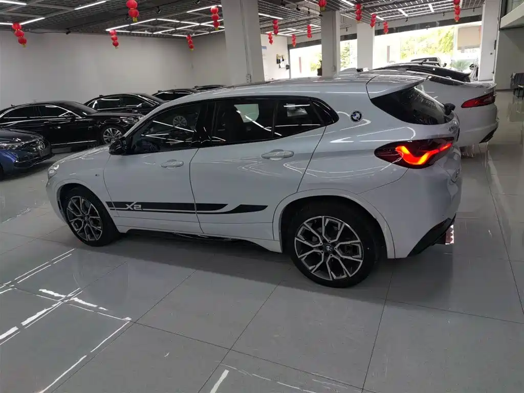 BMW X2 2022 — фото 5