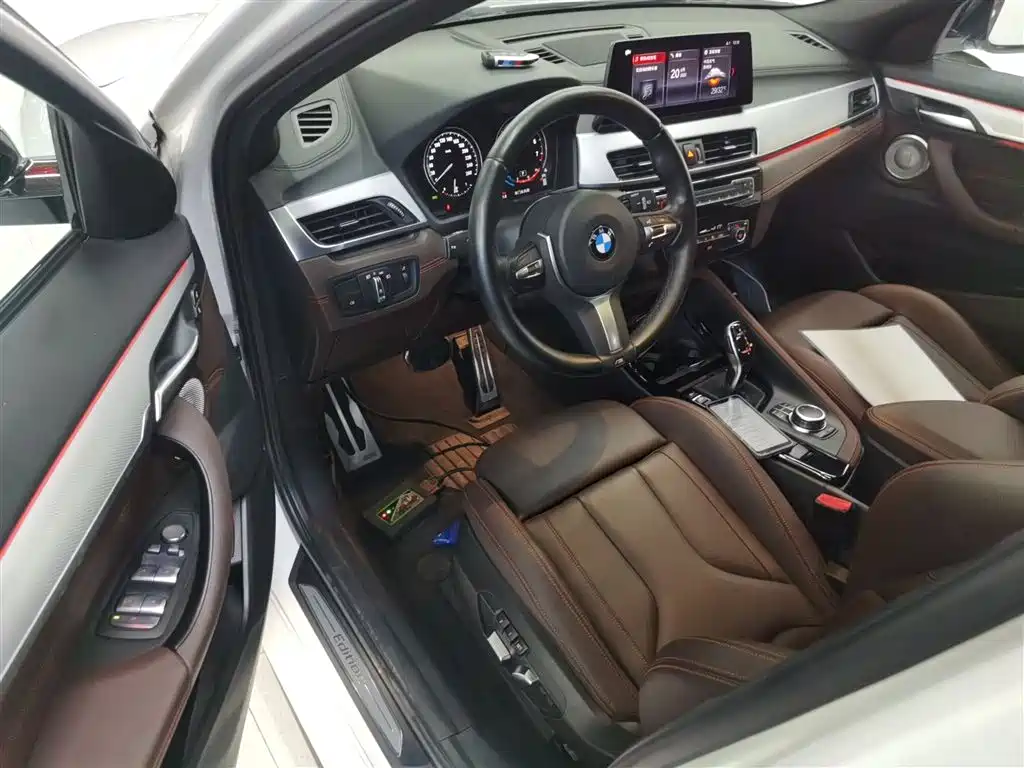 BMW X2 2022 — фото 16