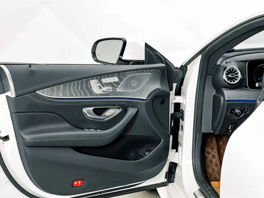 Mercedes-Benz CLS 2023 — фото 17