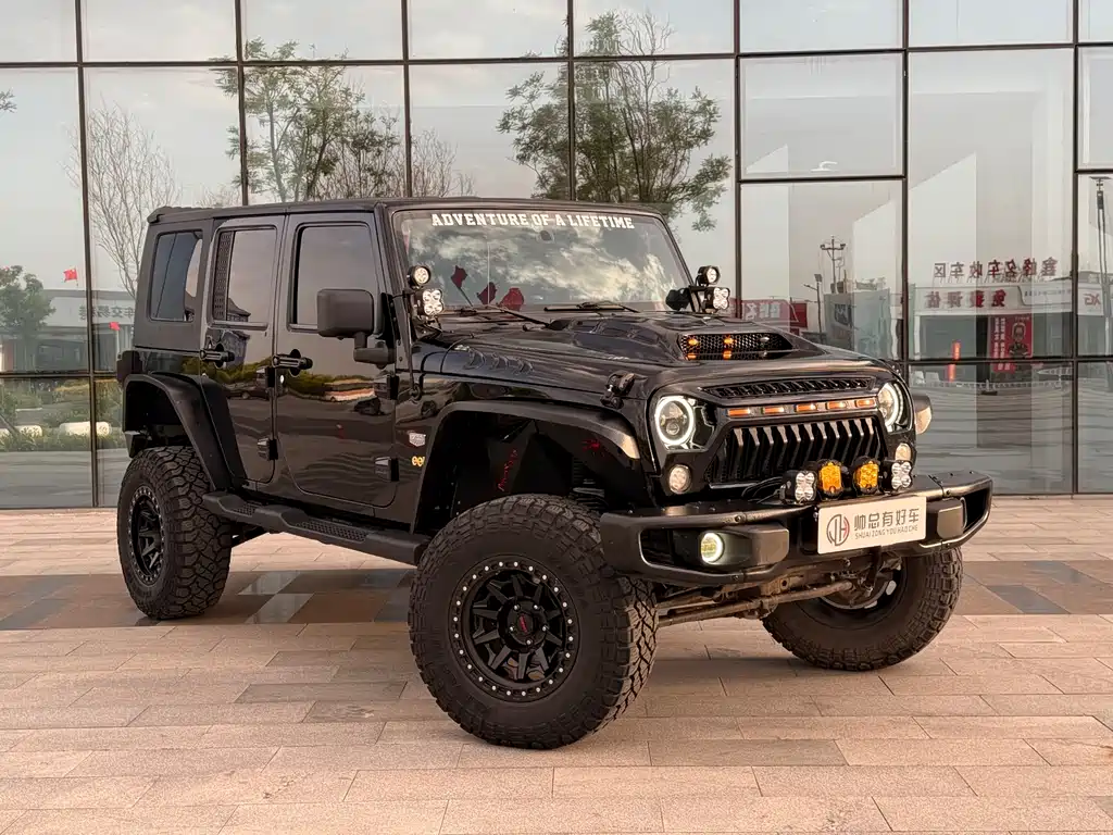 Jeep Wrangler 2010 — фото 2