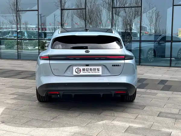 NIO ET5T 2023