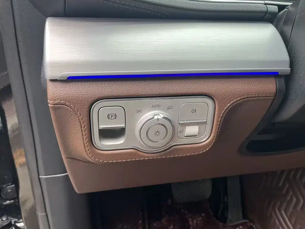 Mercedes-Benz GLE 2023 — фото 20