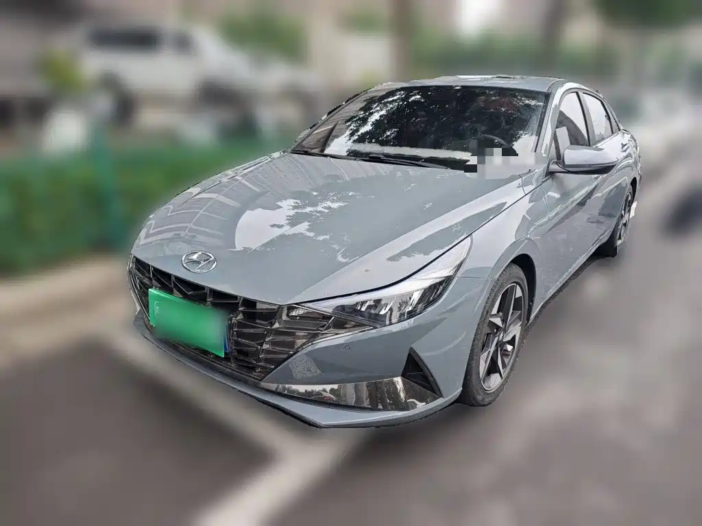 Hyundai Elantra 2020 — фото 1