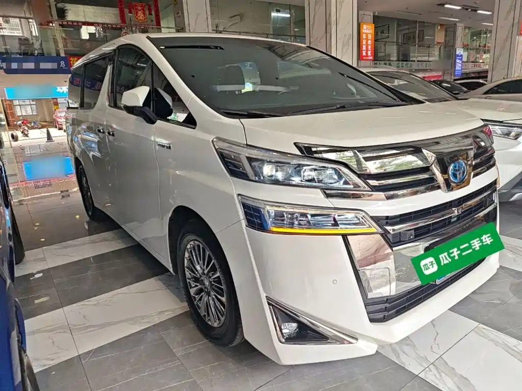 Toyota Vellfire 2020 — фото 4