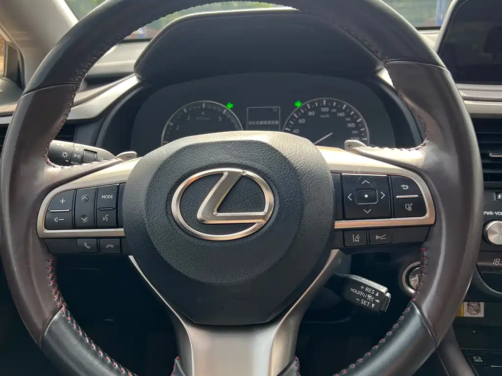 Lexus RX 2021 — фото 15