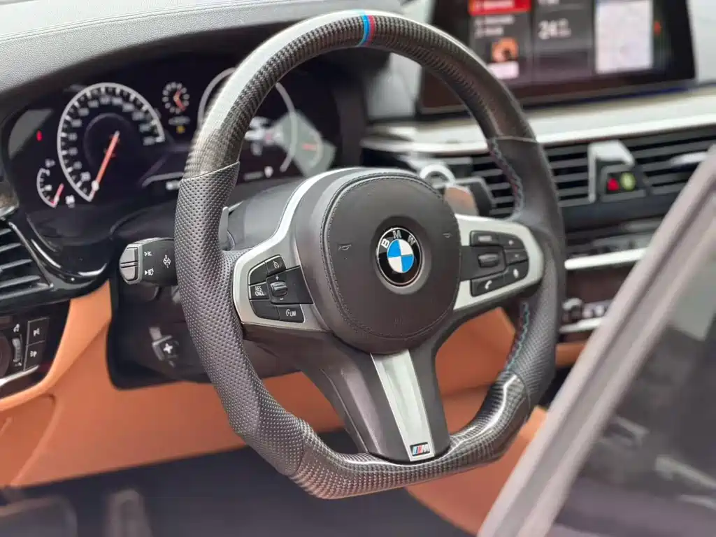 BMW 6 Series GT 2019 — фото 4