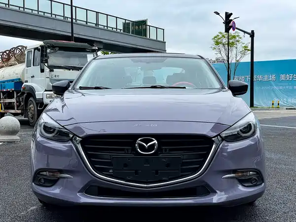 Mazda 3 Axela 2017