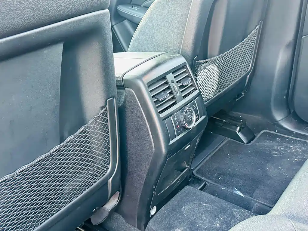 Mercedes-Benz M-Class 2012 — фото 14