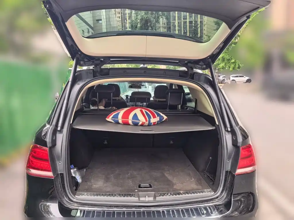 Mercedes-Benz GLE 2017 — фото 20