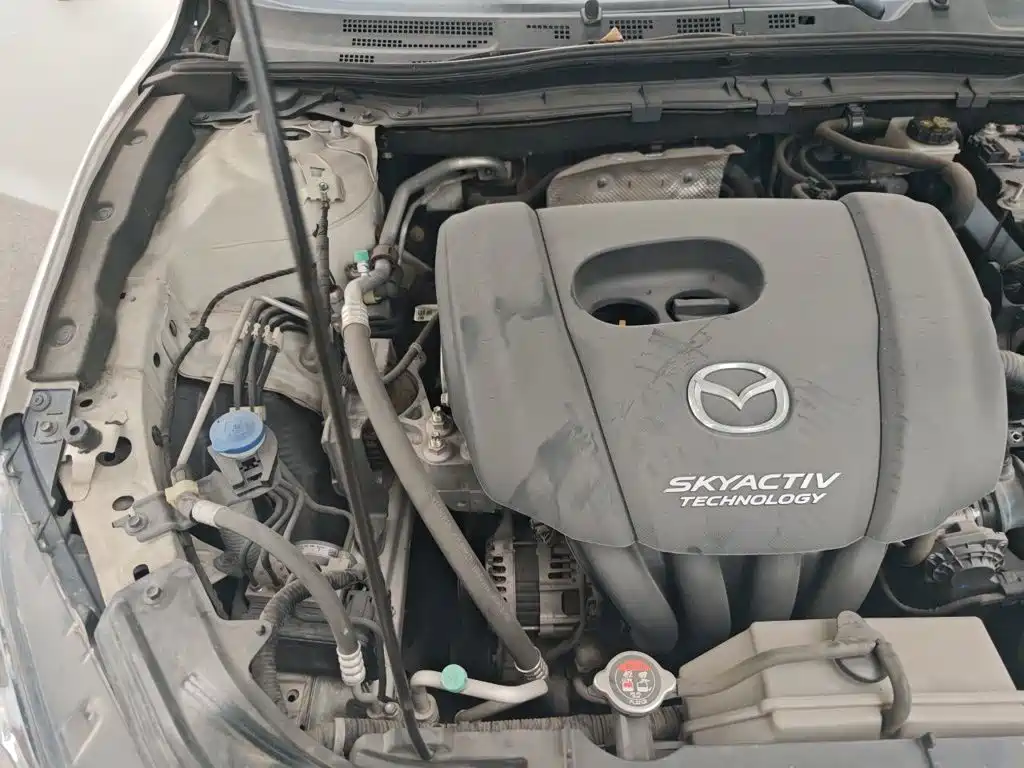 Mazda 3 Axela 2016 — фото 22
