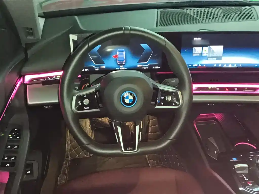 BMW i5 2026 — фото 3
