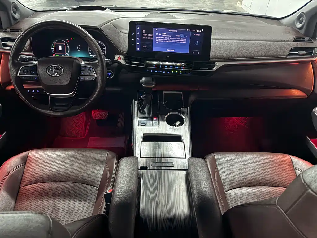 Toyota Sienna 2022 — фото 12