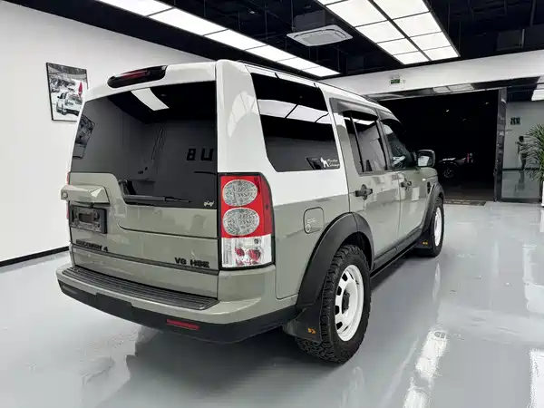 Land Rover Discovery 2010