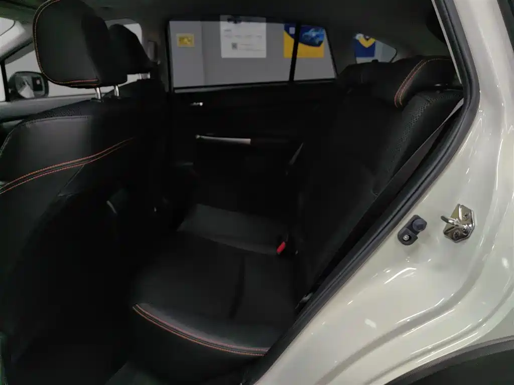 Subaru XV 2015 — фото 13