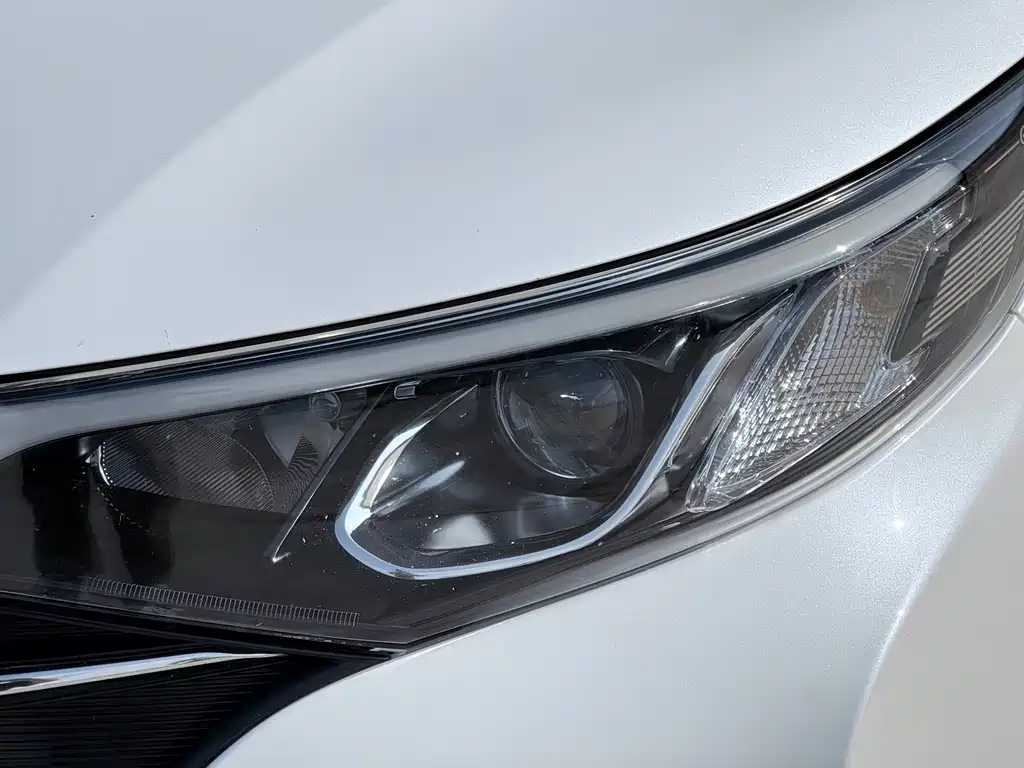 GAC Motor Trumpchi M6 2020 — фото 22