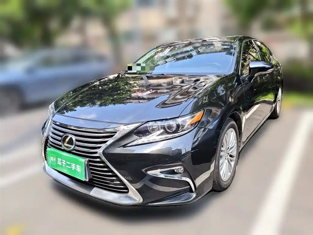Lexus ES 2015 — фото 2