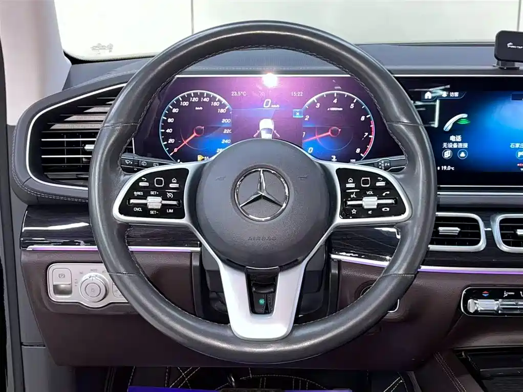 Mercedes-Benz GLE 2020 — фото 9