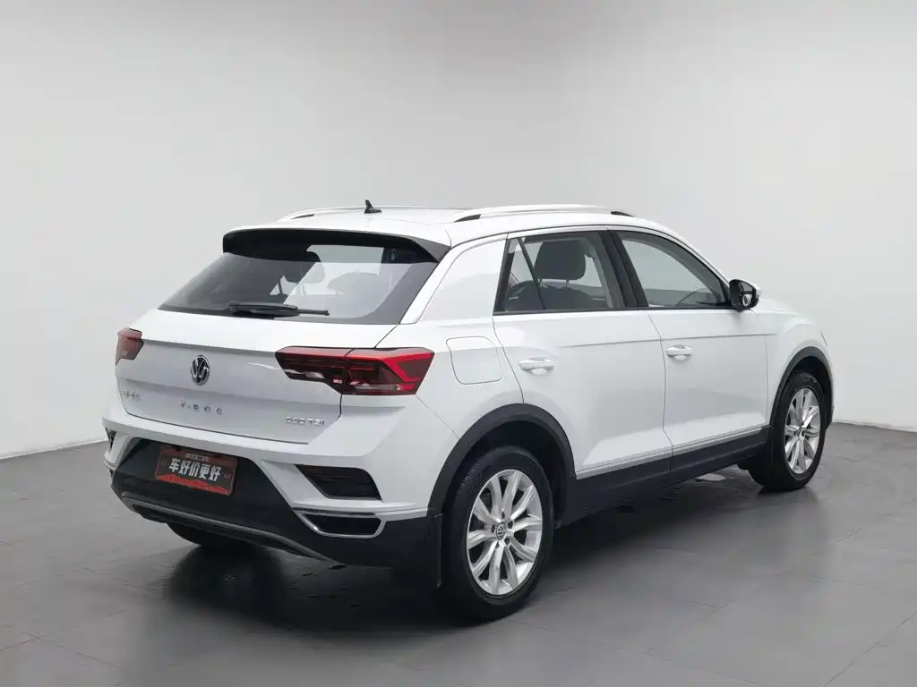 Volkswagen T-Roc 2021 — фото 2