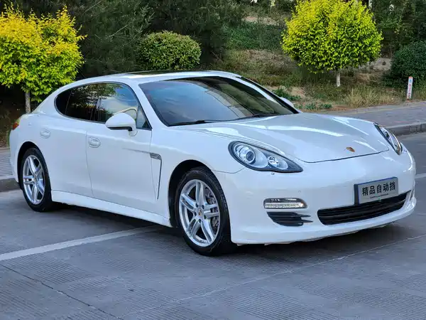 Porsche Panamera 2010