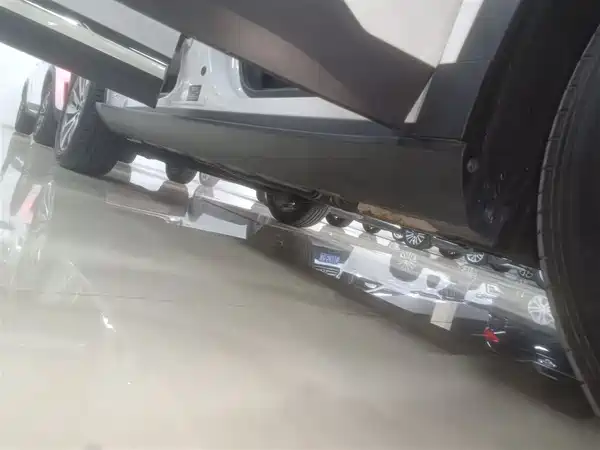 Geely Haoyue 2022