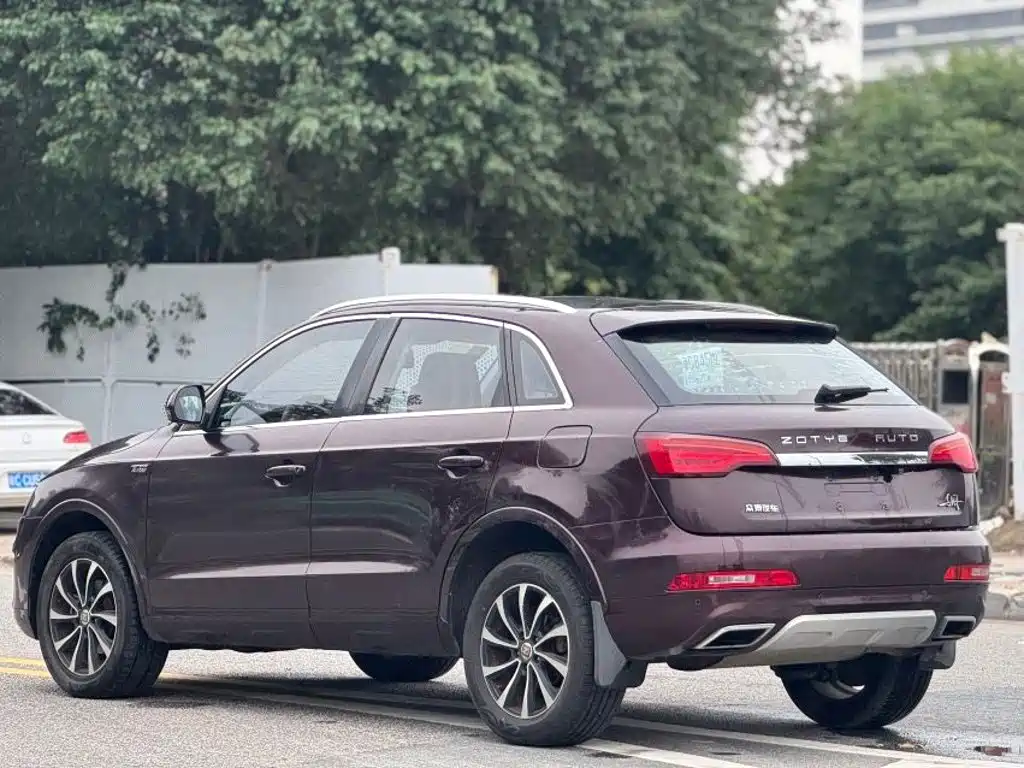 Zotye SR7 2016