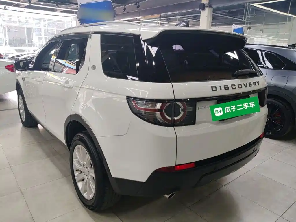 Land Rover Discovery Sport 2018 — фото 23