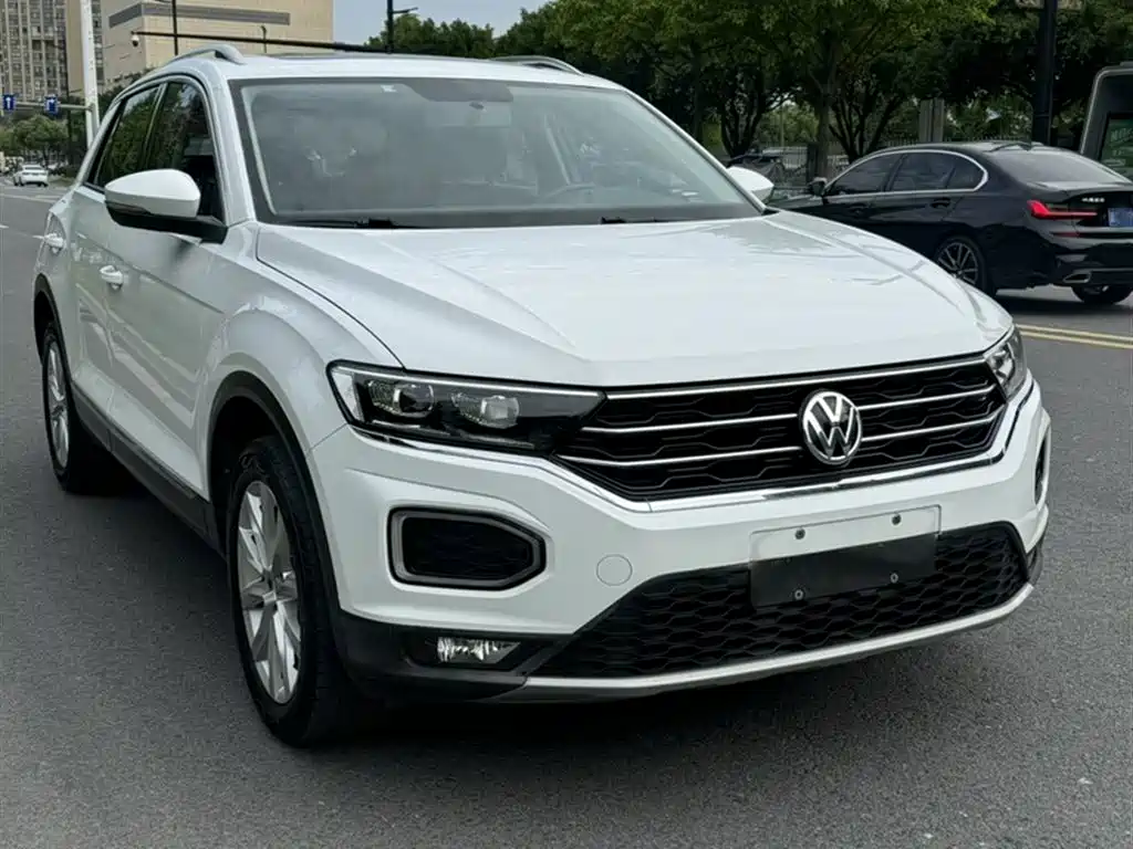 Volkswagen T-Roc 2020 — фото 10