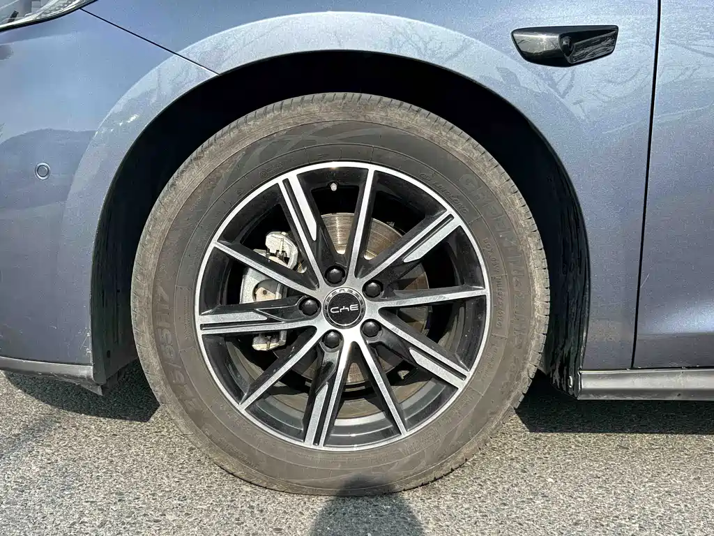 BYD Seal 06 2025 — фото 18