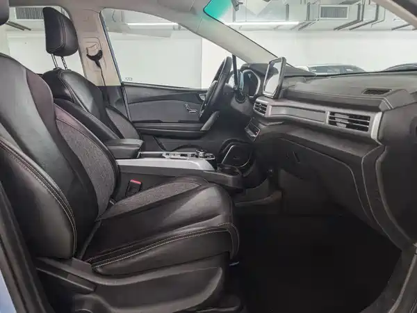 BAIC EX3 2019