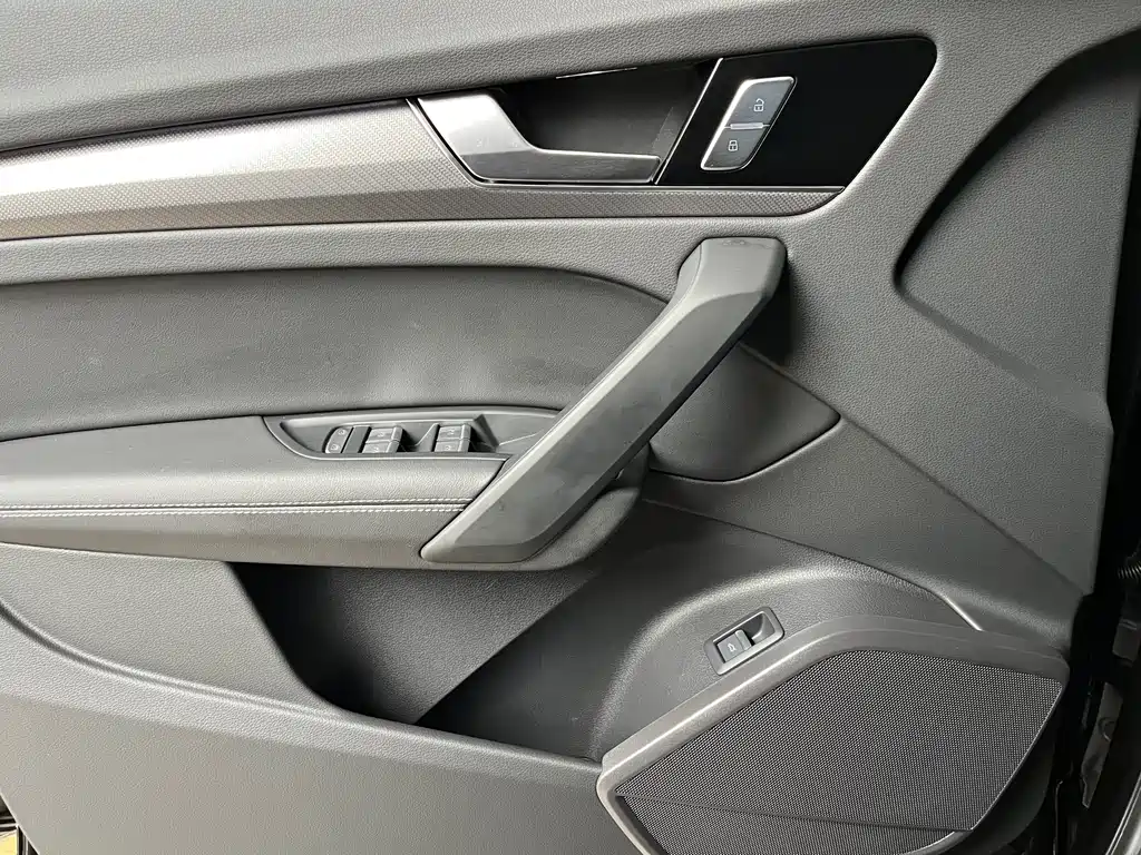 Audi Q5L 2026 — фото 12