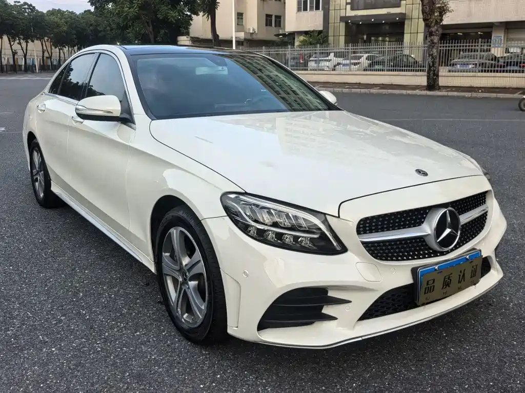 Mercedes-Benz C-Class 2020 — фото 2