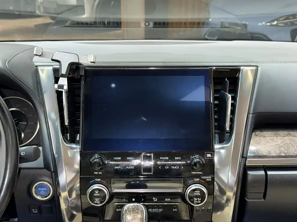 Toyota Vellfire 2020 — фото 9
