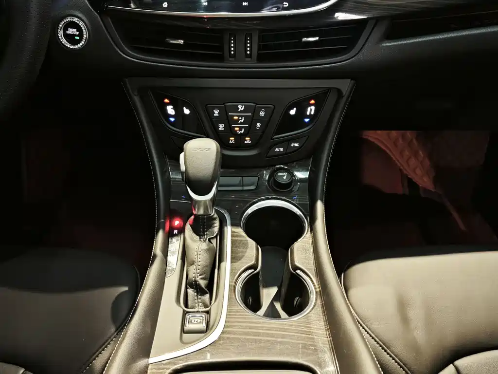 Buick Envision Plus 2020 — фото 8