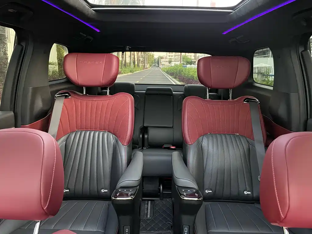 GAC Trumpchi M8 2024 — фото 17
