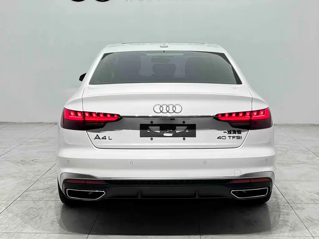 Audi A4L 2021 — фото 4