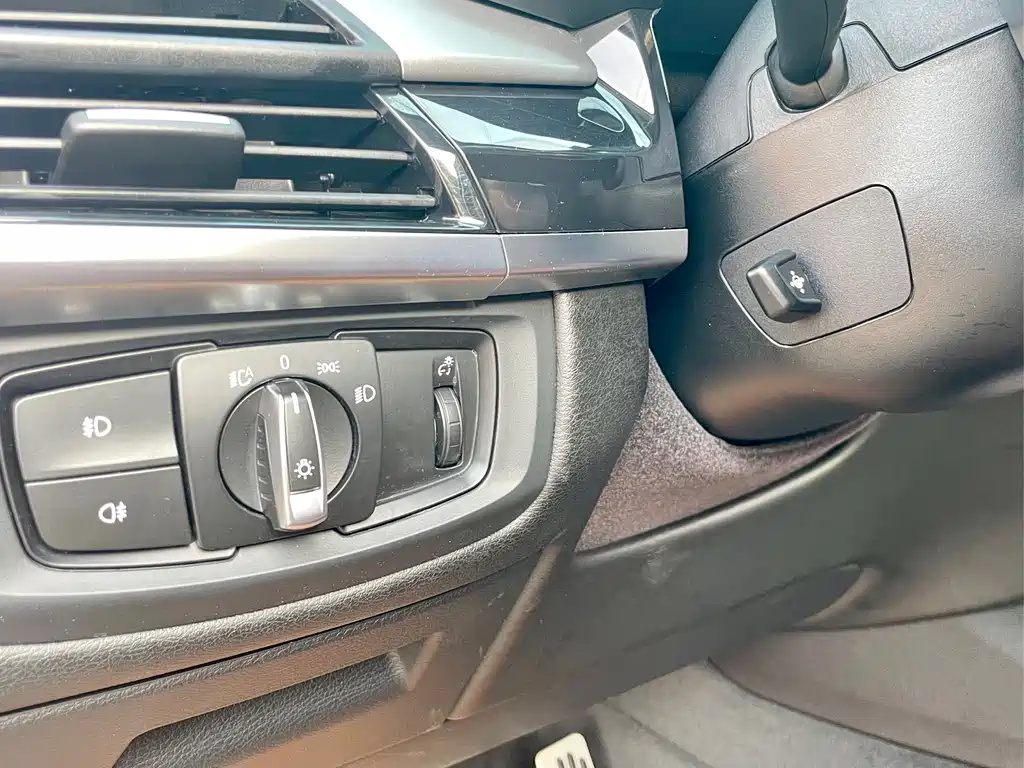 BMW X6 2018 — фото 15
