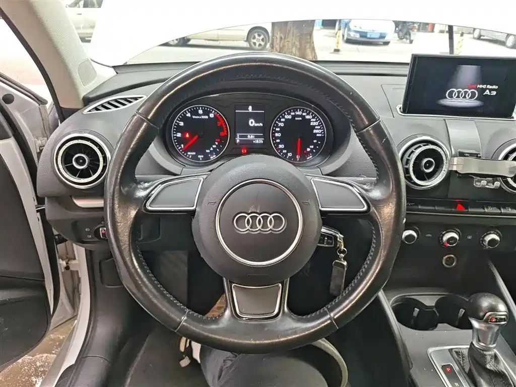 Audi A3 2017 — фото 3