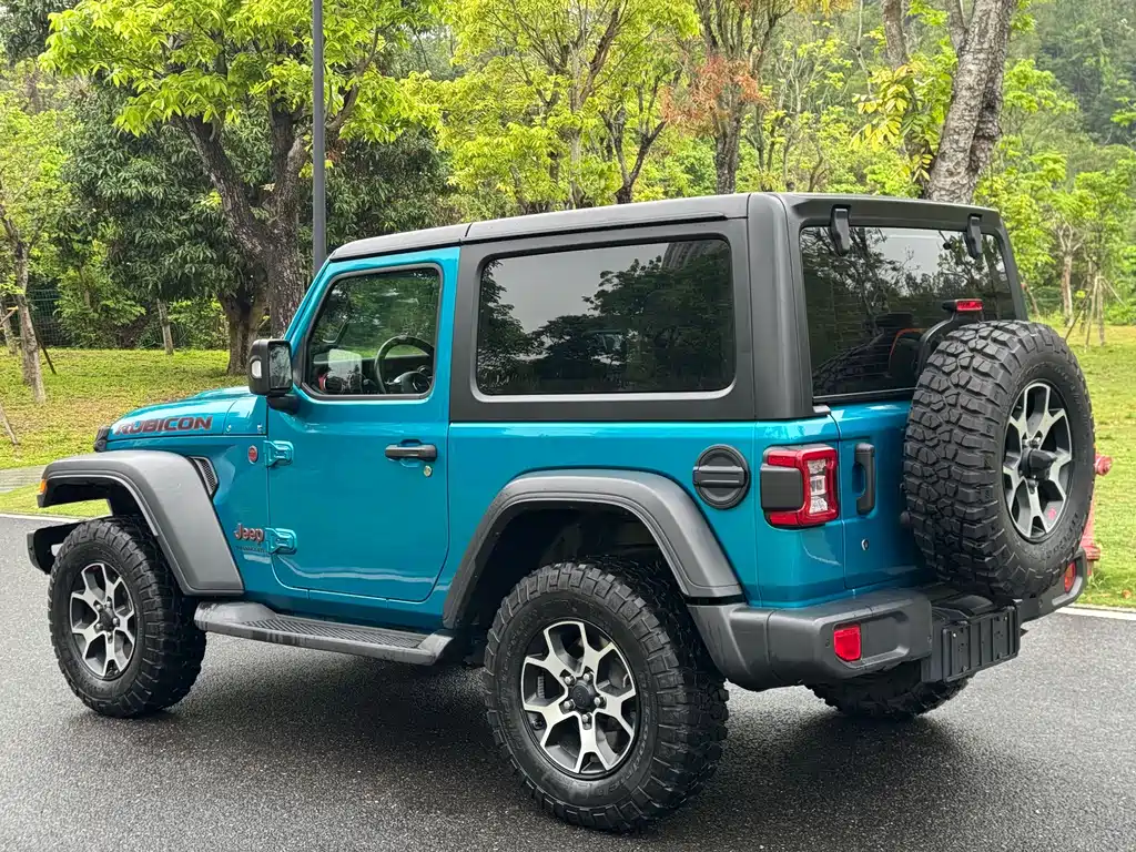 Jeep Wrangler 2020 — фото 7