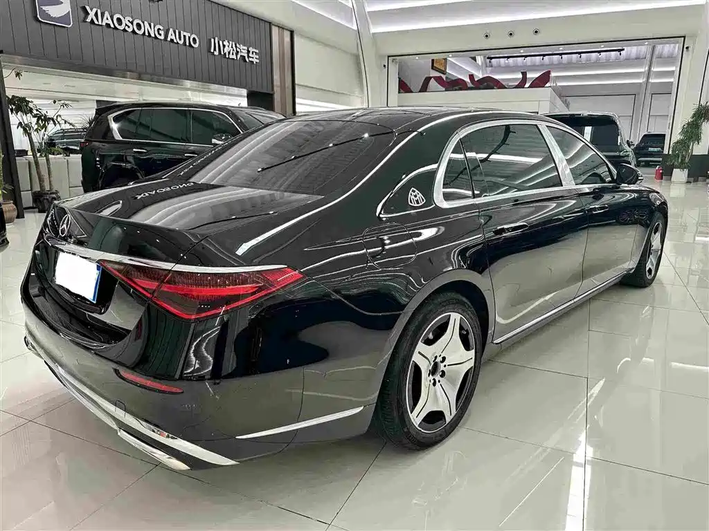 Mercedes-Benz Maybach S-Class 2022 — фото 17