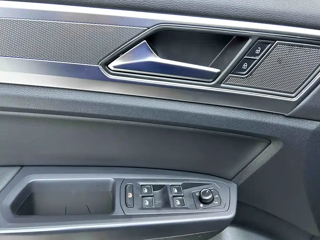 Volkswagen Teramont 2019 — фото 11