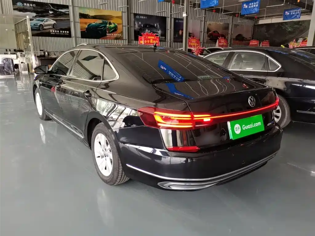 Volkswagen Passat PHEV 2023 — фото 23