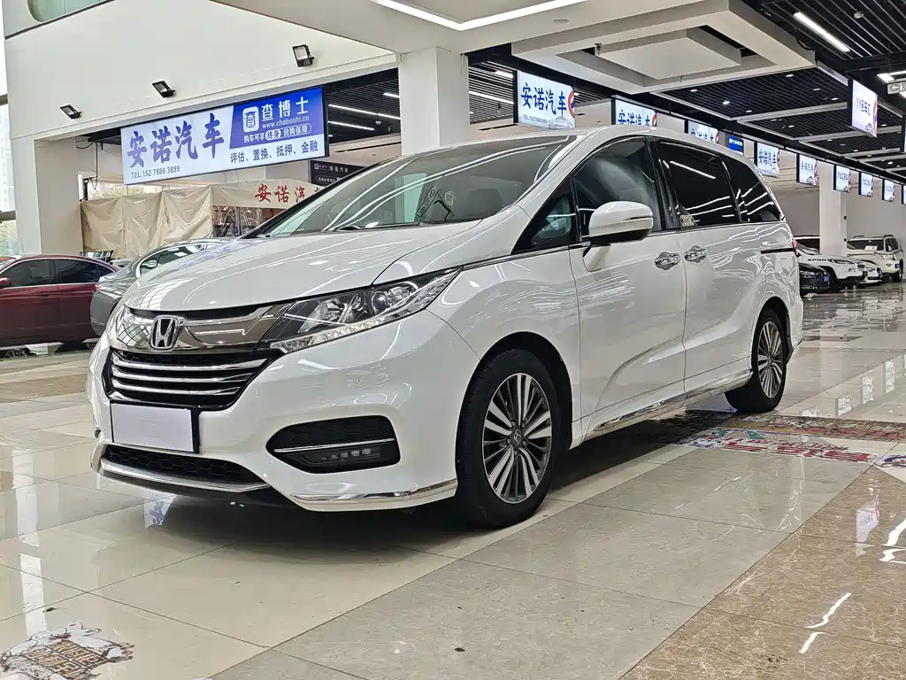 Honda Odyssey 2020 — фото 1