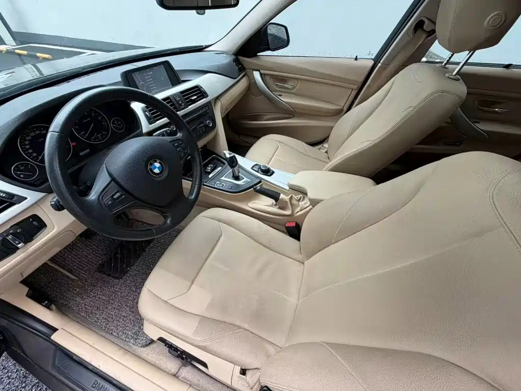 BMW 3 Series 2014 — фото 12