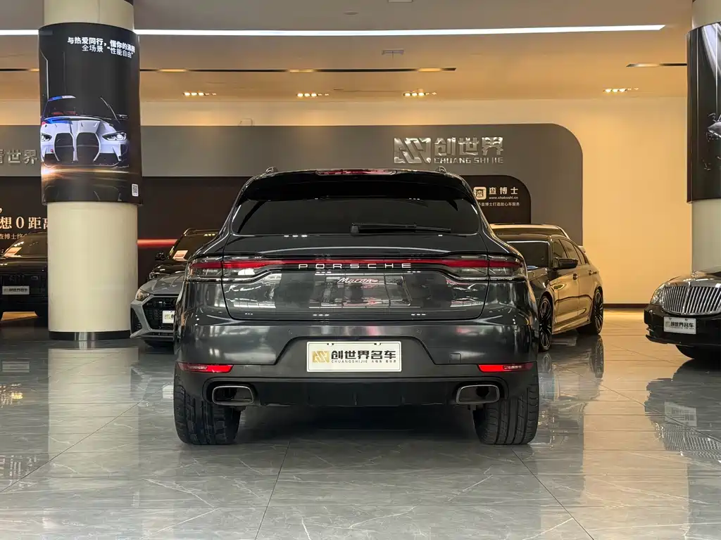 Porsche Macan 2019 — фото 15