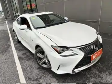 Lexus RC 2017 — фото 2