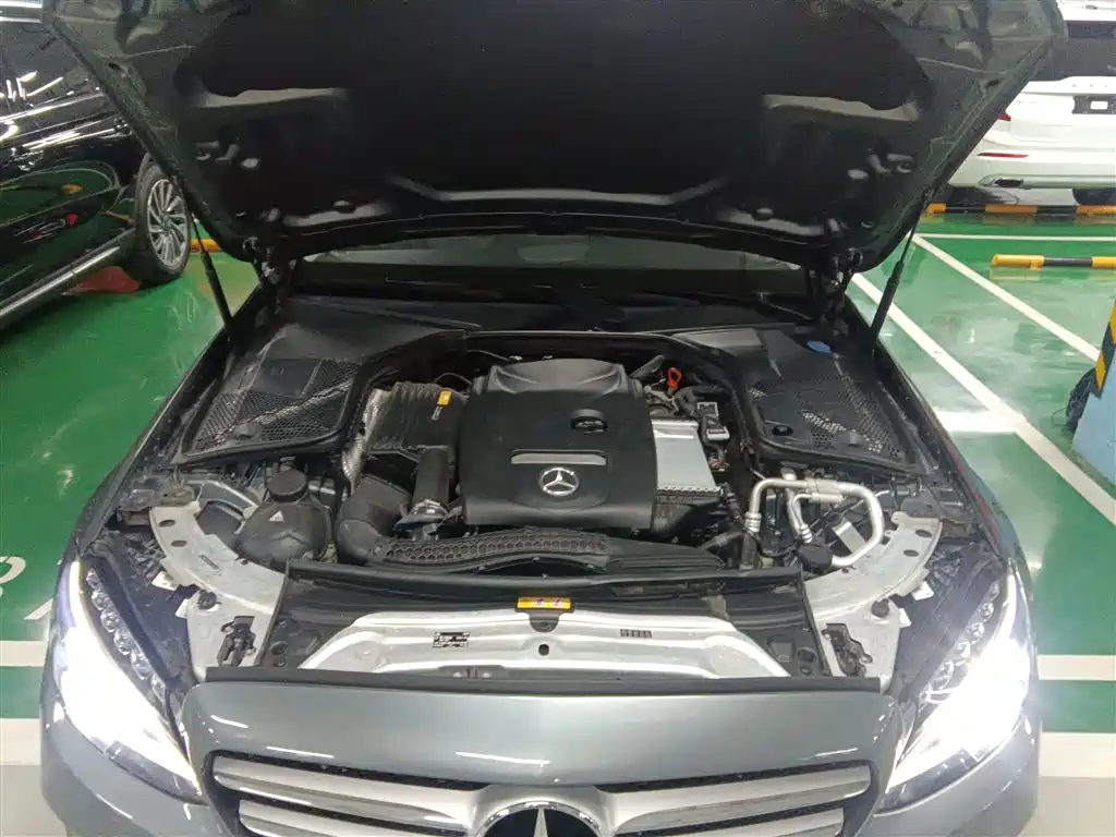 Mercedes-Benz C-Class 2017 — фото 16