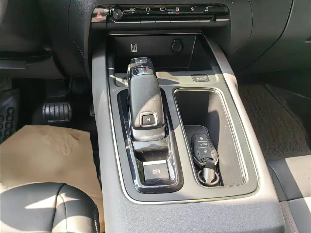 Citroen C5 AIRCROSS 2020 — фото 15