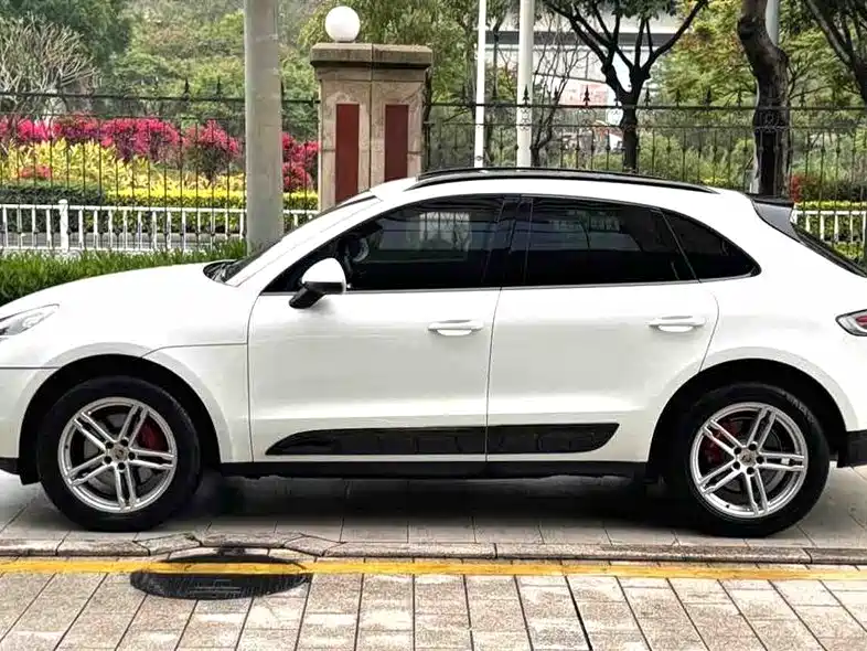 Porsche Macan 2015 — фото 7