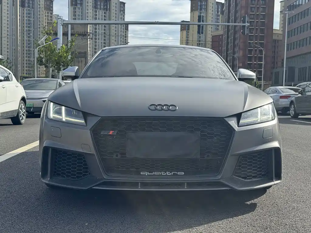 Audi TT 2015 — фото 2